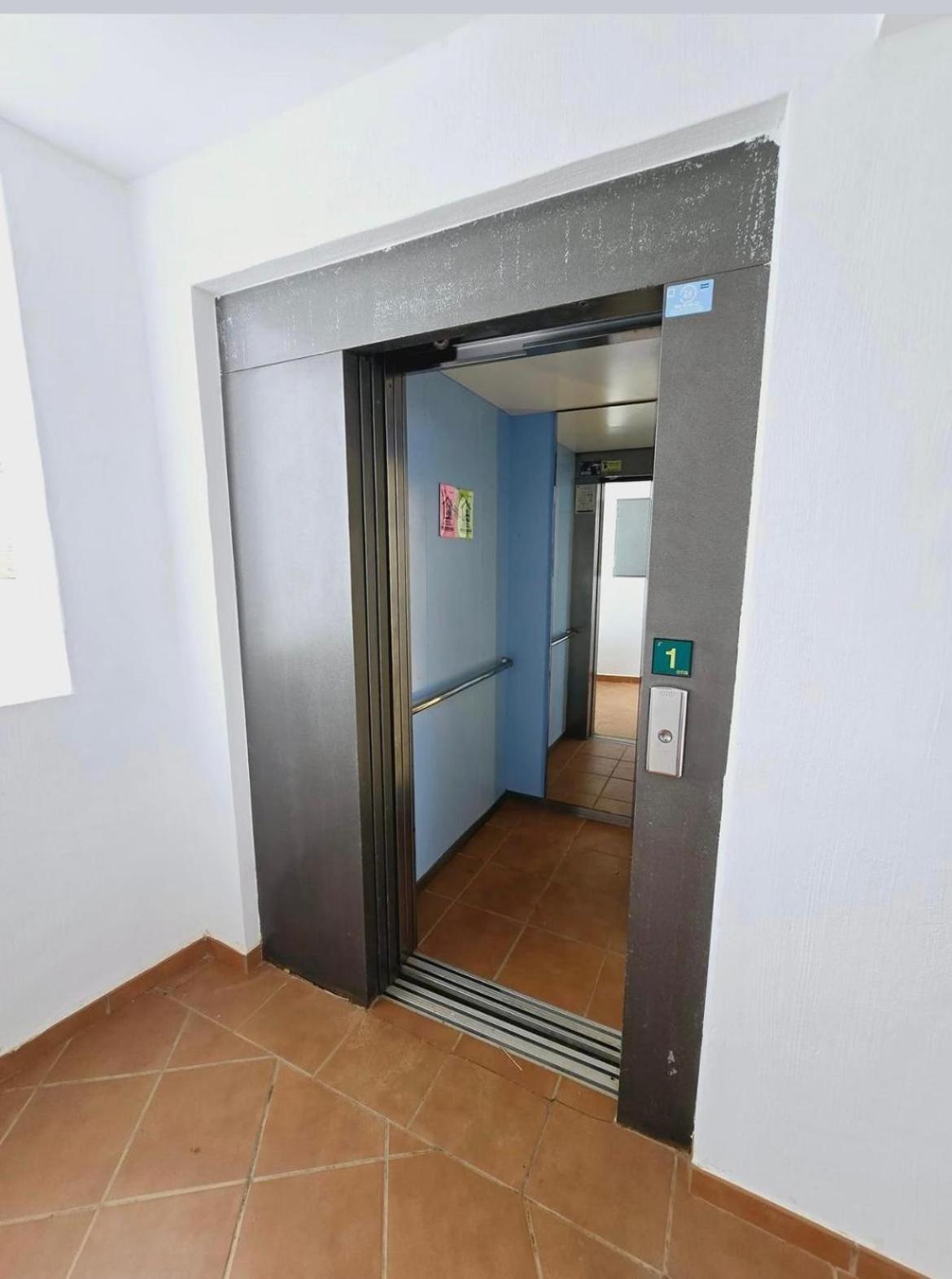 Apartmán Vista Al Golf Roldán Exteriér fotografie