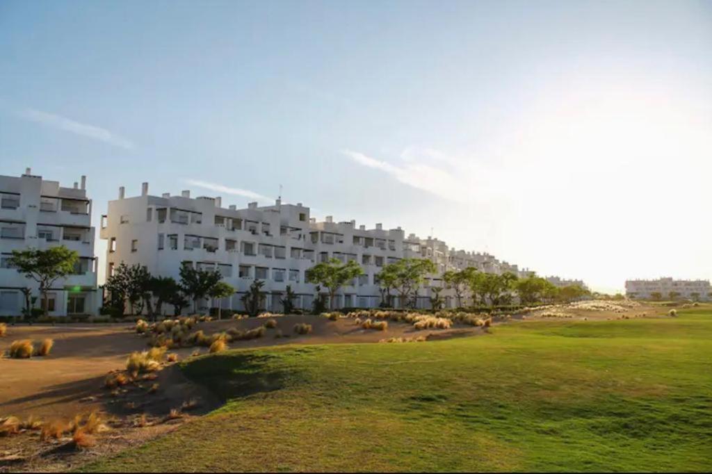 Apartmán Vista Al Golf Roldán Exteriér fotografie